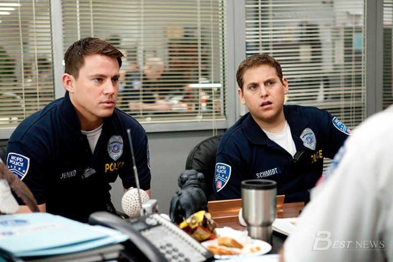 21 Jump street уран сайхны кино